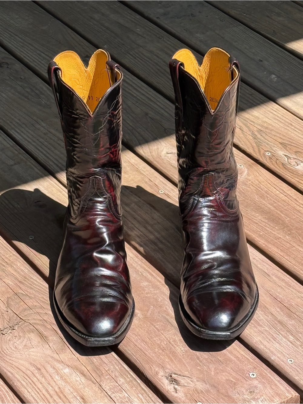 Lucchese Classics Handmade Black Cherry Ropers Cowboy Boots size 11EE cutter toe